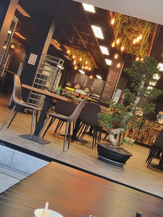 Loogiez Aparthotel Tongeren Kültér fotó